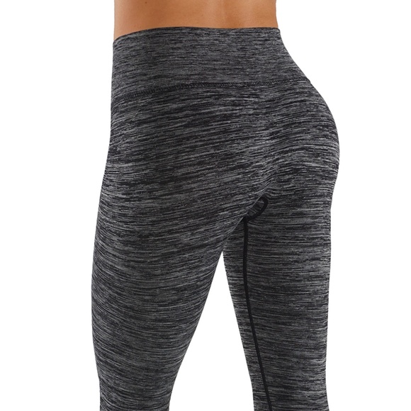 All Gray Leggings with mid rise waistband - Picture 2 of 5